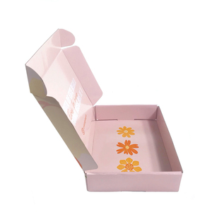 Fabricant OEM, dossier de courrier à fermeture magnétique en carton ondulé avec lamination mate recyclable, imprimé sur mesure pour les vêtements - Product Image 6