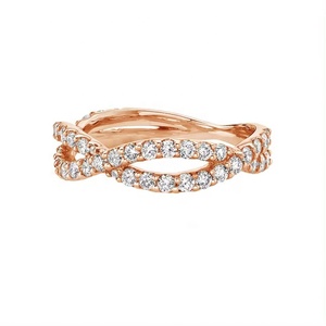 Anillo de Banda Cruzada de Plata de Ley 925 con Baño de Oro de 14k y Circonita para Mujer, Joyería Personalizada al por Mayor para Compromiso y Boda - Product Image 4