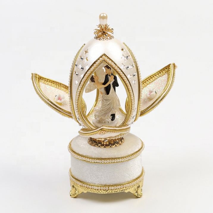 【入手困難】FABERGE ファベルジェ 　オルゴール　ジュエリーボックス パーソナライズされた＆amp;を購入するカスタムファベルジェ