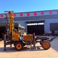 Foreuse rotative sur roues de 300 m pour puits d'eau, machine de forage hydraulique diesel 220 V à vendre