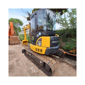 Mini-excavatrice sur chenilles KOMATSU PC55 MR d'occasion de haute qualité, 5,5 tonnes, queue courte, compacte, à vendre - Product Image 1