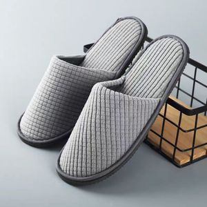 Özel Logo çevre dostu otel misafir terliği bir kerelik düşük maliyetli beyaz ve siyah tesisleri kullanın - Product Image 5