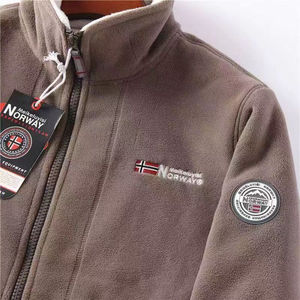 Chaqueta polar cálida de Noruega personalizada para hombre, abrigos cálidos gruesos de invierno, chaqueta con cremallera a prueba de viento para exteriores con bolsillos - Product Image 4