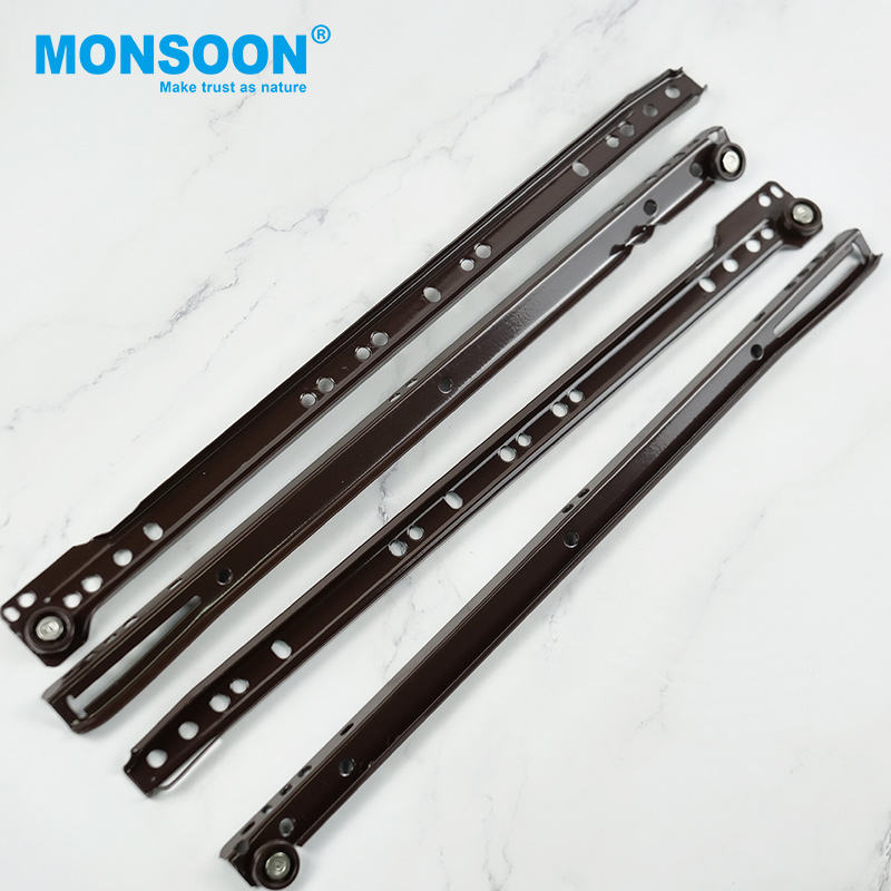 สีน้ำตาล