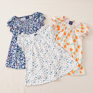 Ropa de Verano para Bebés Niñas, Conjunto Informal de Algodón con Estampado de Puntos Azules y Volantes Rosas, Ropa Infantil al por Mayor - Product Image 1