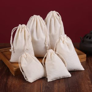 Sac en coton de couleur personnalisée, sac en coton blanc avec cordon de serrage, sac en mousseline de coton pour emballage cadeau, sac à cordon personnalisé avec logo, sacs d'emballage - Product Image 6