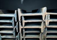 Poutre en I laminée à chaud Q235B Q355B pour la construction de bâtiments et les structures en acier
