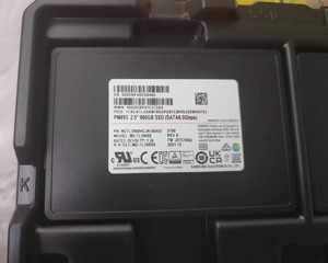GUIXING Enterprise 1,92 T SATA 6 Gb/s Unidad de estado sólido PM893 2,5 SSD interno Carcasa metálica para servidor - Product Image 4