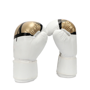 Gants de boxe en cuir PU de haute qualité avec support de poignet pour l'entraînement, avec poignées et logo et taille personnalisés - Product Image 3