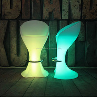 Tabouret de bar lumineux LED pour mobilier d'extérieur, chaise de piscine en plastique PE, tabouret lumineux pour boîte de nuit, vente chaude