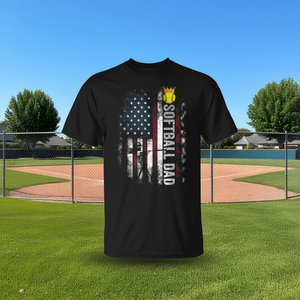 T-shirt da papà per il softball con bandiera statunitense, patriottica, per la festa del papà - Product Image 3