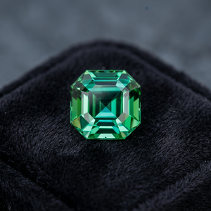 Turmalina Verde Natural de Afganistán, Corte Asscher Excelente, 2.40 CT, Impecable - Product Image 3