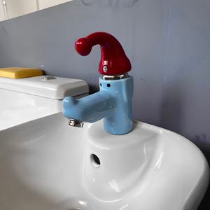 Lavabo en céramique pour enfants, thème Cendrillon coloré, design mignon <span class=keywords><strong>de</strong></span> dessin animé, à trou unique, pour salon/hall - Product Image 4