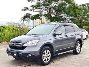 <span class=keywords><strong>Honda</strong></span> CR-V <span class=keywords><strong>SUV</strong></span> classique d'occasion japonaise 2007, conduite à gauche, intérieur foncé, sièges en cuir, bien entretenue, véhicule de tous les jours - Product Image 2