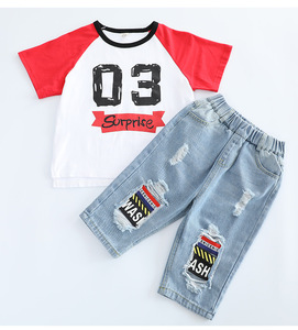 Vente en gros de vêtements pour enfants, nouveaux modèles, ensembles de vêtements pour garçons, t-shirt et short en jean pour hommes - Product Image 6