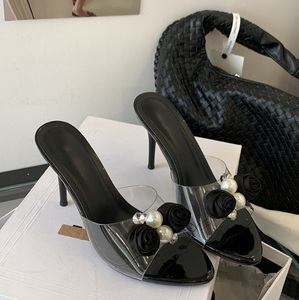 Sandales d'été 2025 de luxe à talons aiguilles élégantes pour femmes, avec perles et cristaux, à bride étroite - Product Image 3