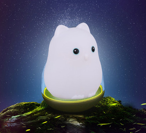 Lampe LED de nuit en silicone souple pour chambre d'enfant avec ourson et hibou dans la chambre à coucher - Product Image 6