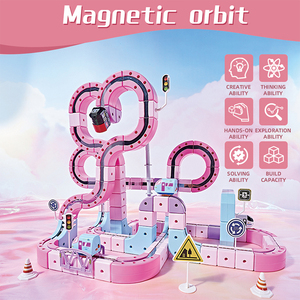 Set di Giocattoli per Bambine, Pista da Corsa Magnetica Rosa Flessibile 3D, Blocchi di Costruzione Assemblabili Fai-da-Te - Product Image 2