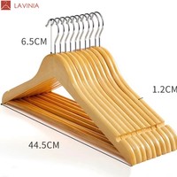 Lavinia fabricante personalizado percha de madera muescas precio más barato perchas de ropa