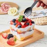 Gobelet carré transparent en plastique, petit gobelet à dessert pour mousse, gâteau, crème brûlée, pudding, lait, matériau PP, couvercle pour usage alimentaire