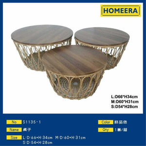 Set di tre classici tavolini rotondi per soggiorno arredamento Base in Rattan e legno Top mobili in metallo - Product Image 1
