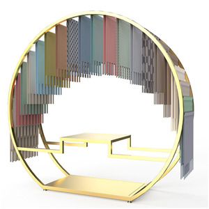 Écharpe en métal personnalisé présentoir moderne de luxe châle écharpe support de l'écharpe pour les grands magasins - Product Image 2