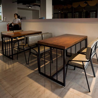 Ensemble de bar moderne de luxe léger en bois massif et cuir pour hôtels, restaurants et lieux de loisirs - Guangzhou XY