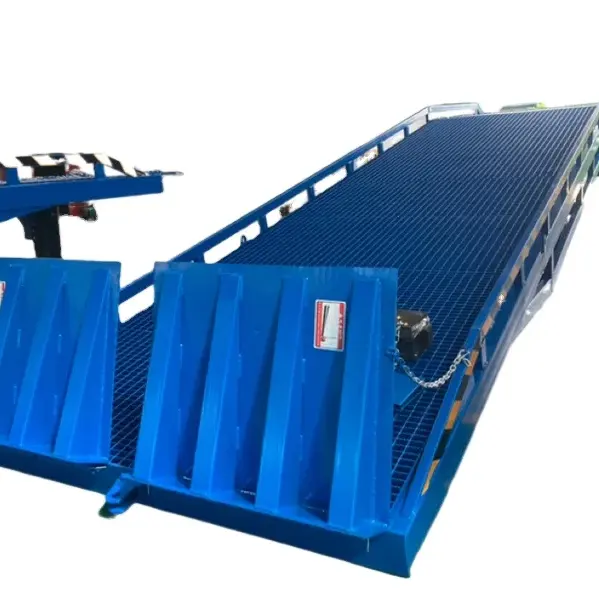 Mobile hydraulic container loading Forklift ramp bridge with a load of 15 tons Special for logistics