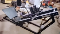 Équipement de musculation pour salle de sport : Banc de musculation multifonctionnel pour squats, épaules, poitrine et presse à jambes