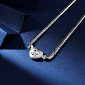 Collar con Colgante de Corazón y Cadena de Serpiente de Plata de Ley 925, Chapado en Oro de 18K con Circonita, Joyería Cristiana Clásica de Fábrica Directa - Product Image 4