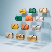 Grand support acrylique transparent pour sac à main en acrylique pour étagères décoratives à gâteaux vitrine de chaussures au détail