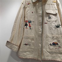 Veste en jean brodée pour femme, collection Printemps 2026, style oversize, boutonnée, avec poches plaquées, motif floral folklorique, mignonne, coupe ample et décontractée, vente en gros
