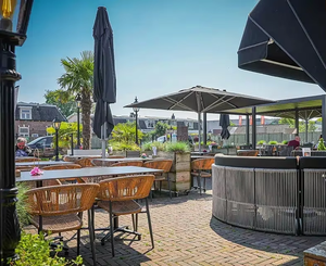 Silla de jardín impermeable para exteriores Silla de mimbre de aluminio Silla de comedor apilable para restaurante Patio - Product Image 6