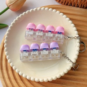 Porte-clés anti-stress en silicone mignon en forme de griffes de chat, avec touches de clavier colorées, pour soulager le stress - Product Image 3