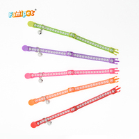 Coiffe réglable et Durable pour chat, accessoire pour animaux de compagnie, collier en Nylon avec cloche, vente en gros
