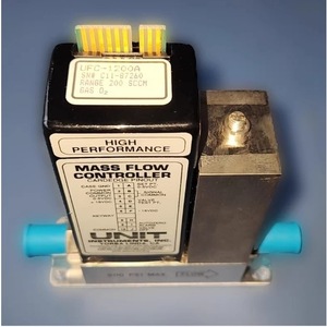 Unidad UFC-1200A 200 SCCM Controlador de Flujo Másico de O2 Medidor de Gas - Product Image 2
