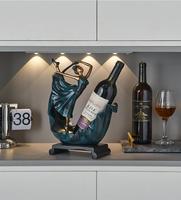 Meuble TV haut de gamme Creative Dancer avec plateau de décoration artistique élégant, porte-bouteilles et accessoires de bar pour la décoration de fête, emballage en carton