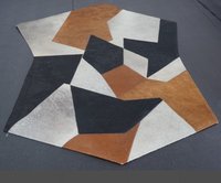 Neuer Design-Fabrikpreis, Gitter-Patchwork-Rindsleder-Bereichsteppich, luxuriöser echter Kuhfell-Bodenteppich für das Wohnzimmer