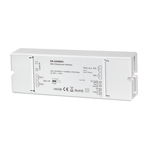 Expansor de Señal DALI SR-2400BRC, 4 en 1, Compatible con DIM, XY, Tc, RGBWA, Simplifica la Instalación en Grandes Proyectos - Product Image 1