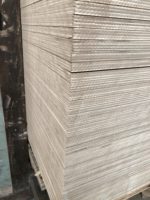 Contreplaqué de bouleau 18 mm (3/4 pouce) en feuille 4x8, placage de bois de bouleau stratifié, qualité E0 E1, écologique pour la conception de meubles d'intérieur