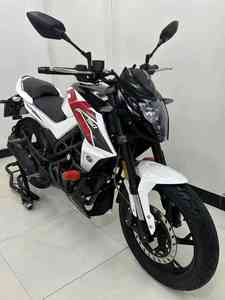 Motocicleta de Calle Ch NK150 150CC de Calidad, con Inyección Electrónica de Combustible, Refrigerada por Agua, Origen <span class=keywords><strong>Chila</strong></span>, 110 km/h, Conducción Potente y sin Fatiga - Product Image 3