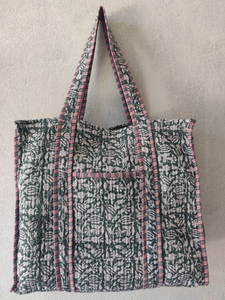 Bolso Tote Acolchado Indio Vintage, Bolso de Hombro de Algodón con Estampado de Bloques, Bolso de Compras Floral Hecho a Mano, Reutilizable para Uso Diario - Product Image 3