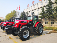 Tracteur agricole LTX2004 à transmission par engrenages, 200 CV, diesel, 4 roues motrices, avec des caractéristiques écologiques