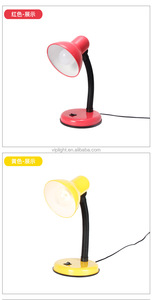 Lámpara de Mesa Moderna con Diseño Ajustable de 360 Grados, Fabricada en ABS, para Oficina, Estudio, con Alimentación CA, Tipo Domo, para Dormitorios Pequeños y Salas de Lectura - Product Image 4