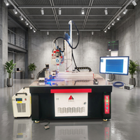 Machine de soudage laser CNC 5 axes automatique 3000W pour la soudure de métaux 3D complexes de batteries à énergie nouvelle et de pièces automobiles