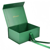 Boîte cadeau rigide de luxe verte imperméable en matériaux recyclés doublée d'une éponge, personnalisée, grande, avec fermeture magnétique noire, emballage de produit, logo