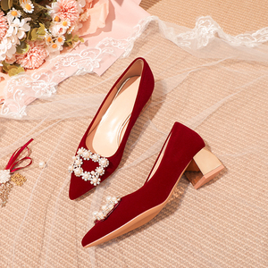 Premium Sexy Red Mary Jane <span class=keywords><strong>Zapatos</strong></span> individuales <span class=keywords><strong>Zapatos</strong></span> de novia Luz de lujo Perla <span class=keywords><strong>Tacón</strong></span> <span class=keywords><strong>medio</strong></span> Tallas grandes <span class=keywords><strong>Zapatos</strong></span> de <span class=keywords><strong>tacón</strong></span> alto - Product Image 3