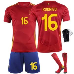 Euro 2024 İspanyol forması No. 9, No. 26, No. 7, No. 16 futbol giyim üreticileri toptan özelleştirme