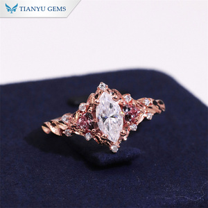Anillo de Compromiso Tianyu Gems de Oro Rosa de <span class=keywords><strong>14k</strong></span> con Corte Marquise DEF VVS1 de 3.58g, 4*8mm, 0.5ct y Halo de Piedras Rosas - Product Image 4