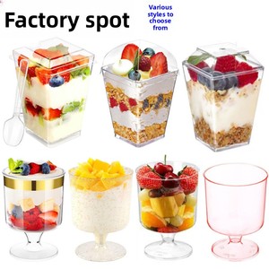 Gobelets à dessert carrés rigides en plastique jetables à paroi simple avec cuillères, coupes à <span class=keywords><strong>mousse</strong></span>, verres à vin et coupes à sundae pour glaces - Product Image 3